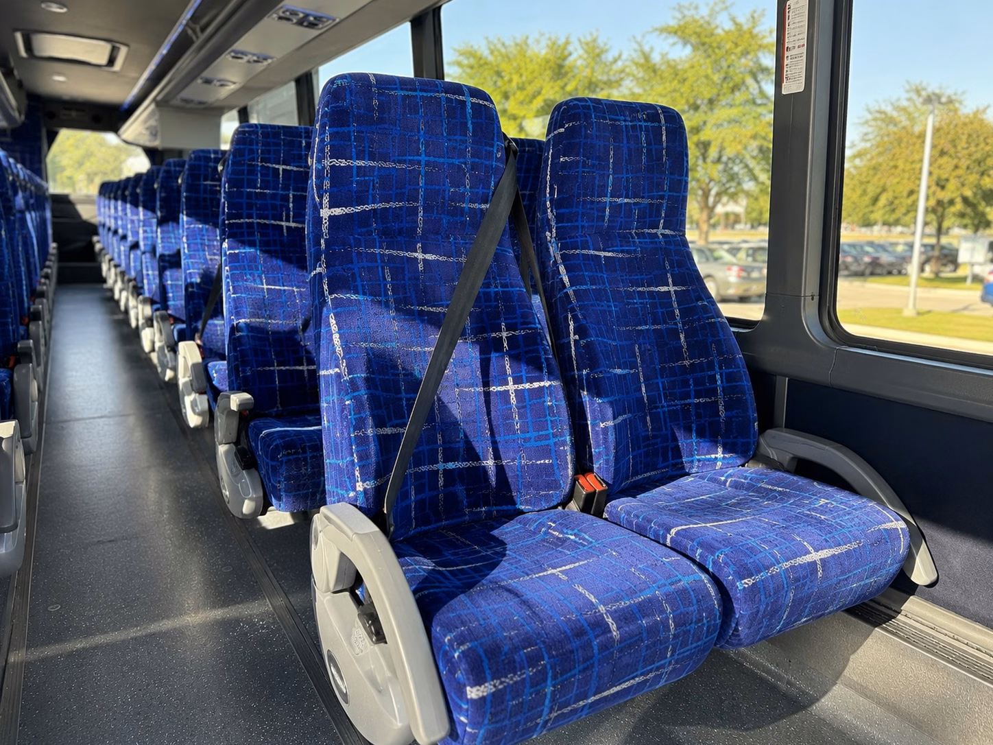 airport shuttle service for wedding guests flying into des moines