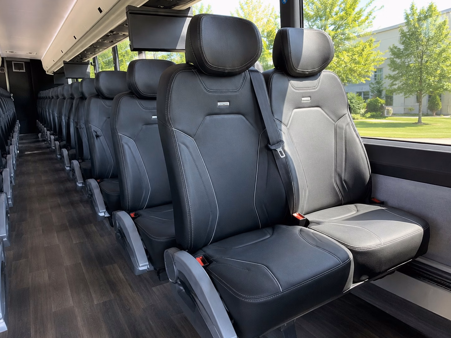 bus type changes charter bus prices in des moines iowa