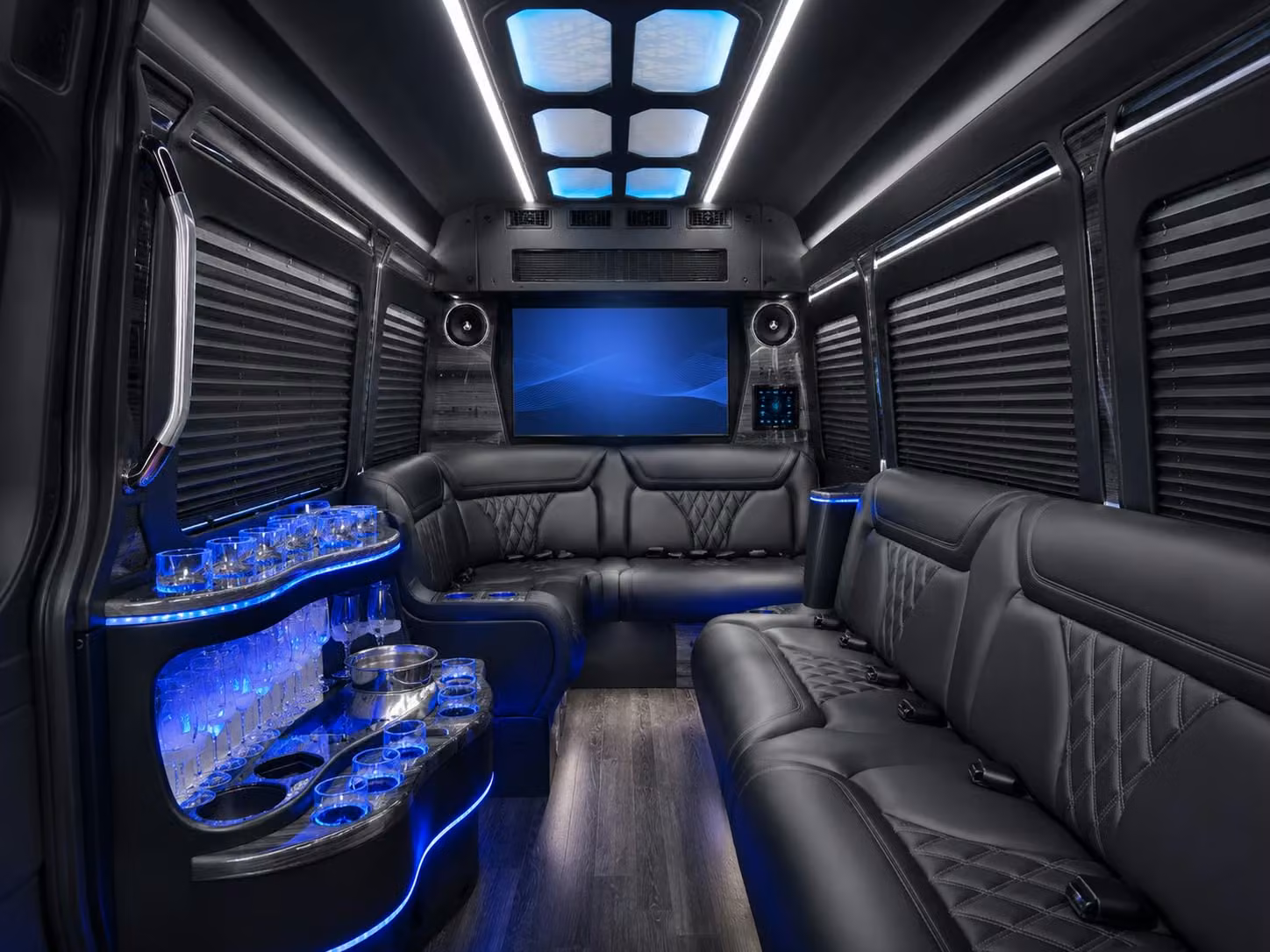 corporate event transportation for team building events client dinners and off site retreats in des moines