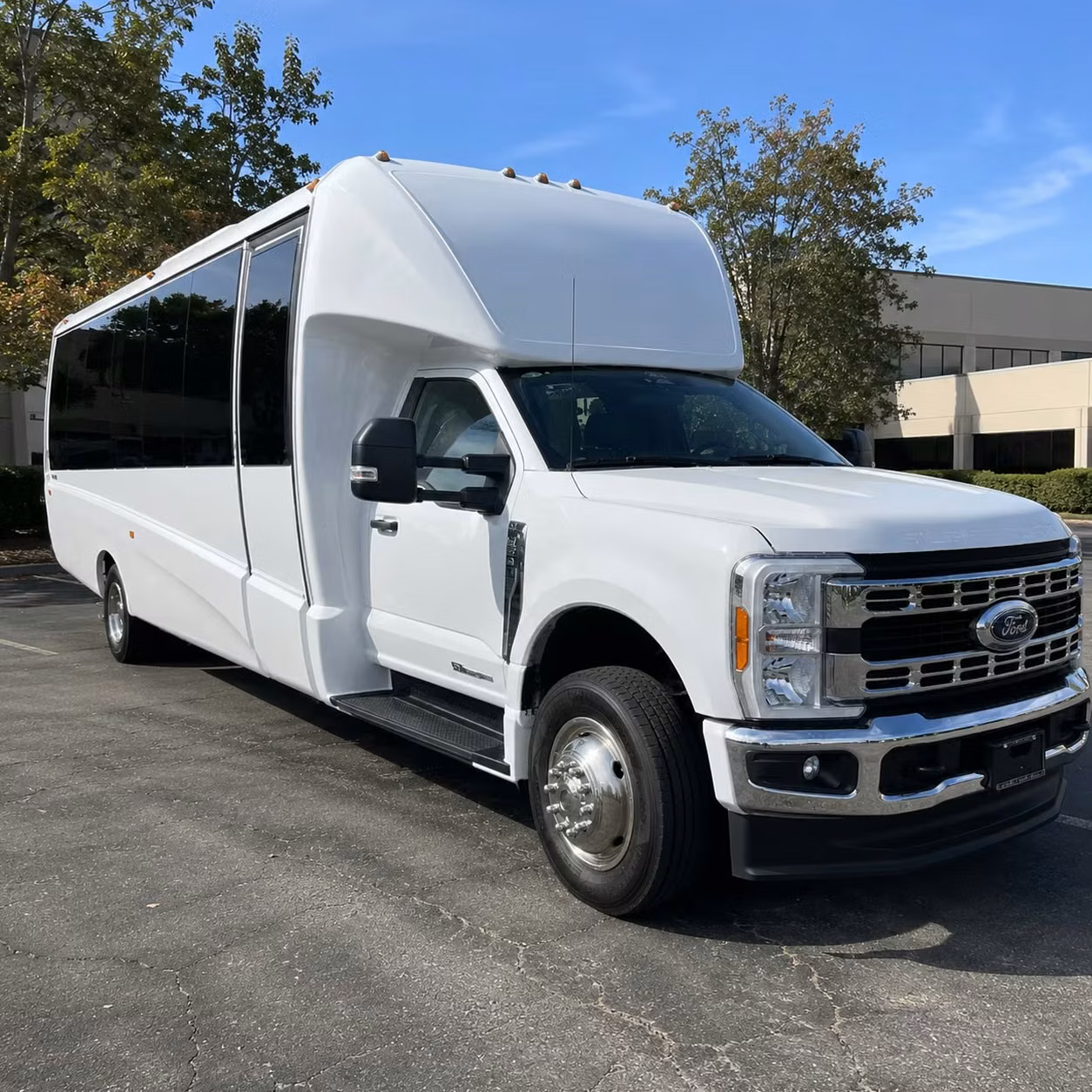 des moines sporting event transportation